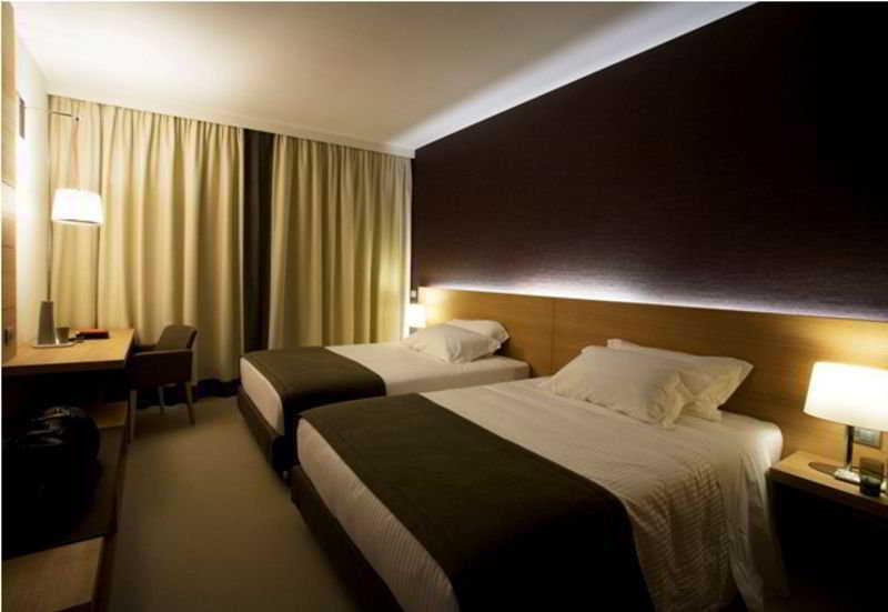 Hsm Hotel San Martino Garbagnate Monastero Zimmer foto